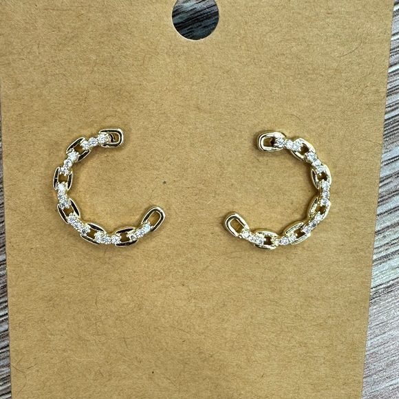 Jewelry - Elegant Gold Chain C shape Front Hoop Earrings